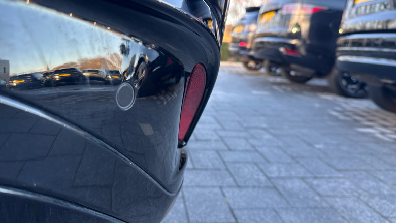 Jaguar F-Pace 2.0 D200 R-Dynamic Black 5dr Auto AWD Diesel Estate